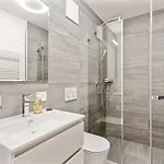 High-end Indoor Pool Appartement Champéry