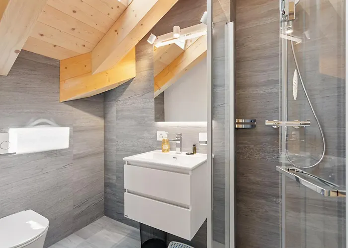 High-end Indoor Pool * Champéry